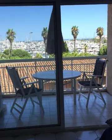 Terrasse Magnifique Vue Et Yachts Apartmán *