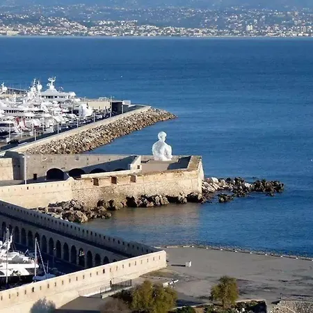 Апартаменти Terrasse Magnifique Vue Et Yachts Антіб
