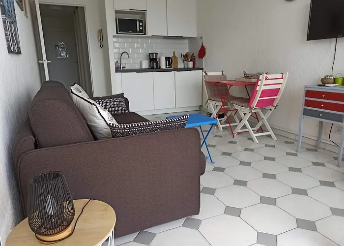 Terrasse Magnifique Vue Et Yachts Daire Antibes